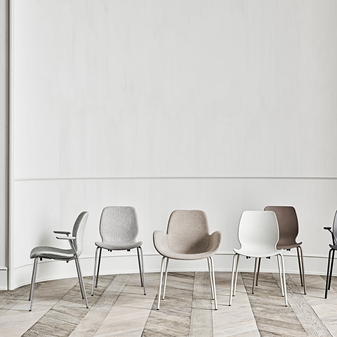 Seed Bar Chair - Upholstered - Steel Base, Black Lacquered